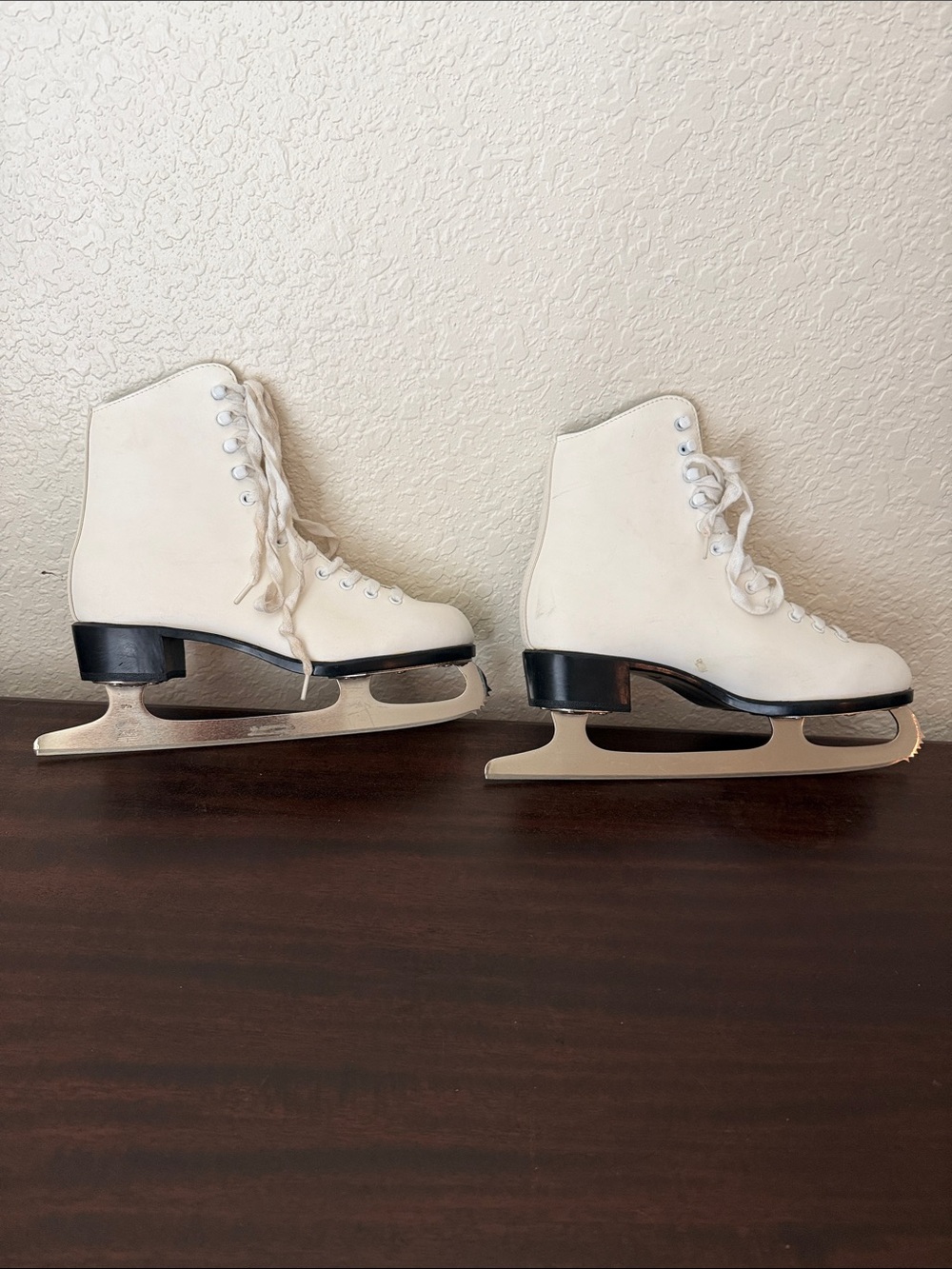 White SLM Women's Figure Ice Skates - Classic Lace-Up